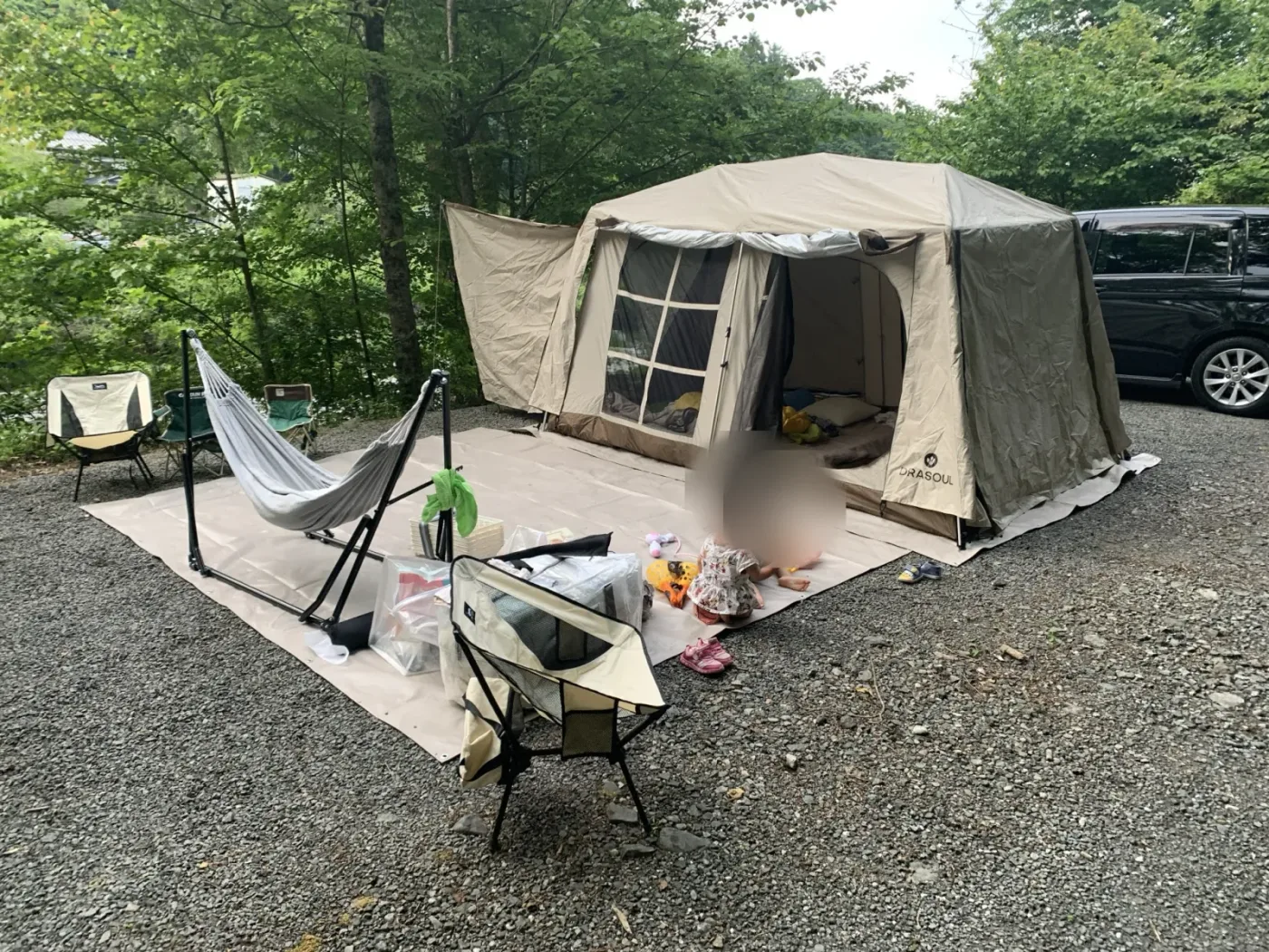 DRASOULロッジ型テントの外観